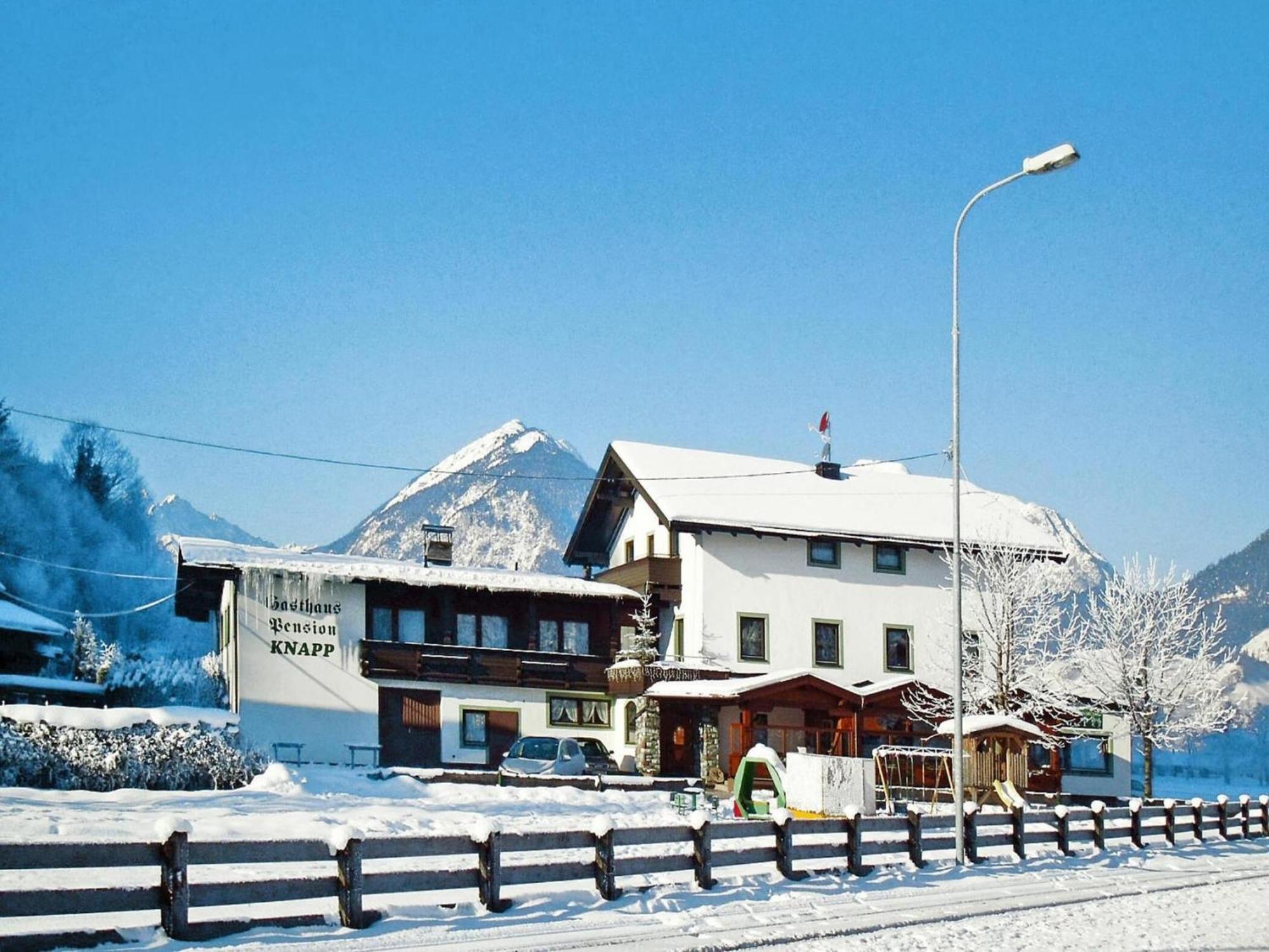 Apartment In In A Beautiful Setting Strass im Zillertal